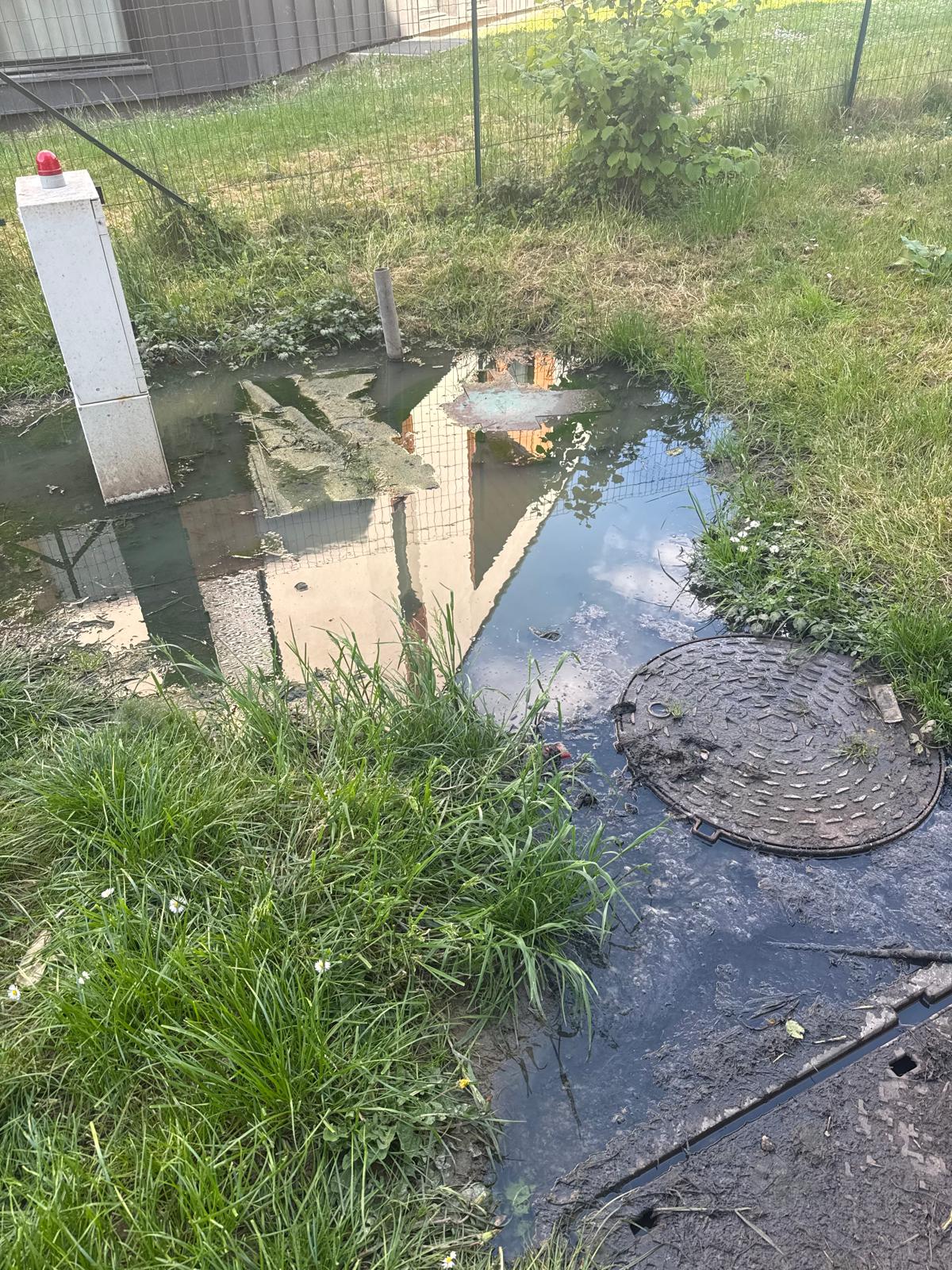 Intervention d'assainissement Normandie Débouche